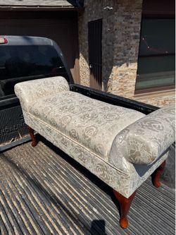 Chaise lounge