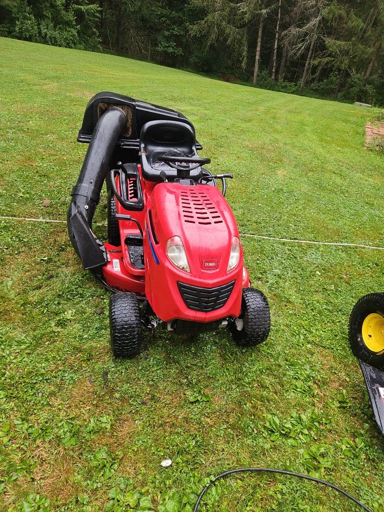 TORO LX425 