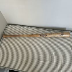 Louisville Slugger Wood Baseball Bat 32 Inch