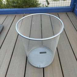 Metal Wire Wastebin