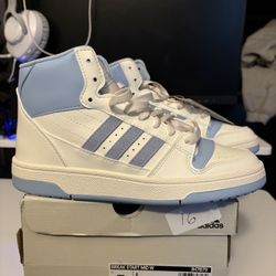 Adidas Women Size 7 For Sale