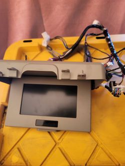 Nissan Armada DVD screen with harness