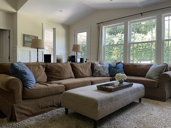 Free sectional Sofa
