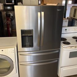 Three door fridge Whrpool Excellent condition no use
