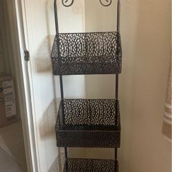 3 tier decorative Metal stand