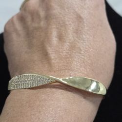 Half diamond, cut bango bracelet.