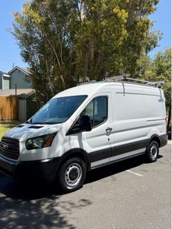 2018 Ford transit 150