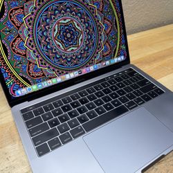 2019 13” MacBook Pro - 2.4 GHz i5 - 16GB - 256GB SSD