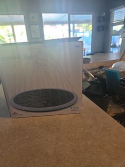 Kids sprinkler pool pad