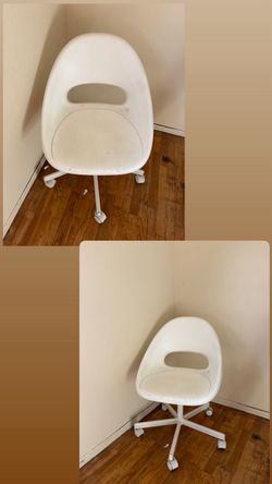 White Rolling Office Chair