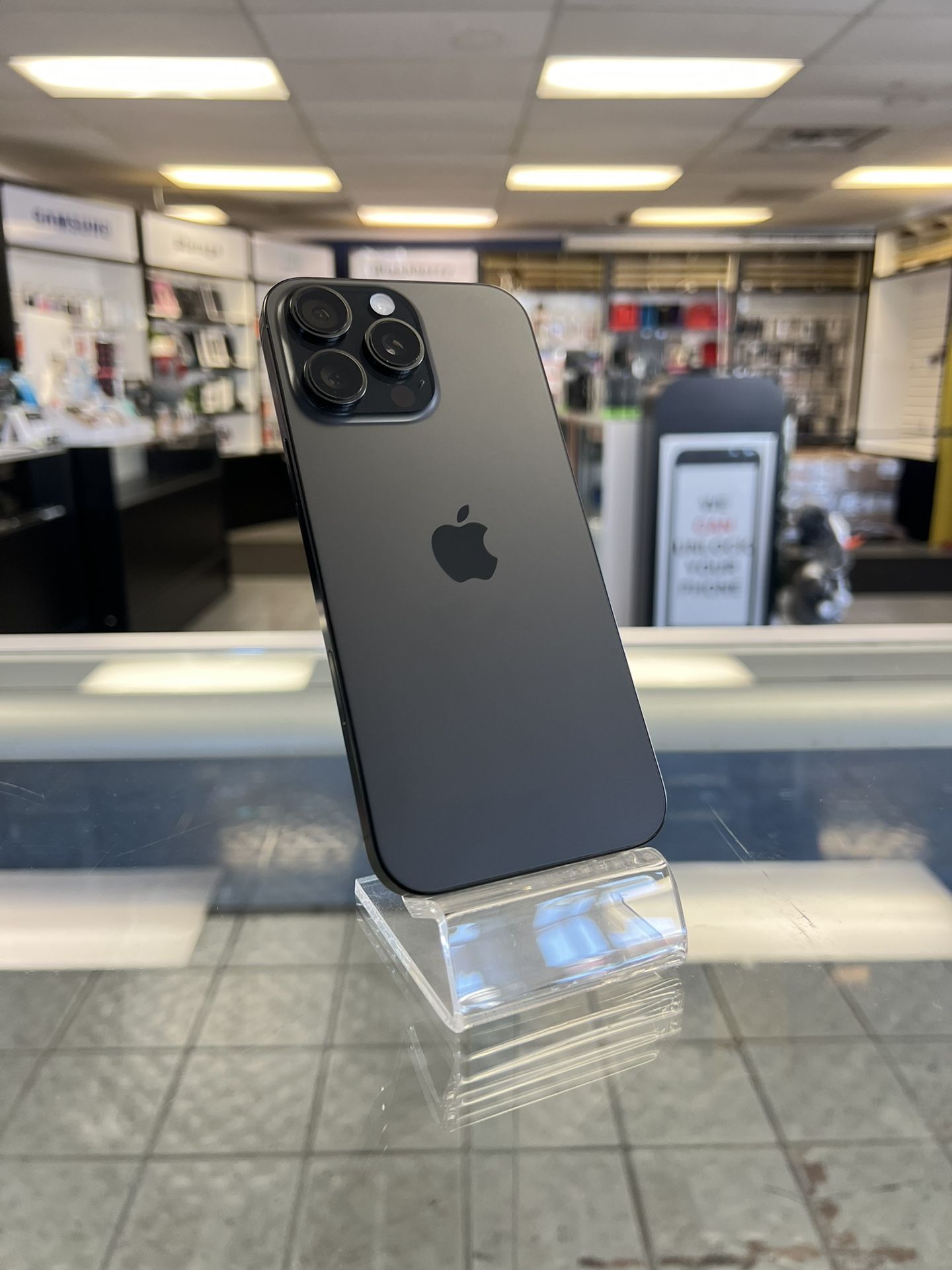 iPhone 16 Pro Max 256 GB AT&T 