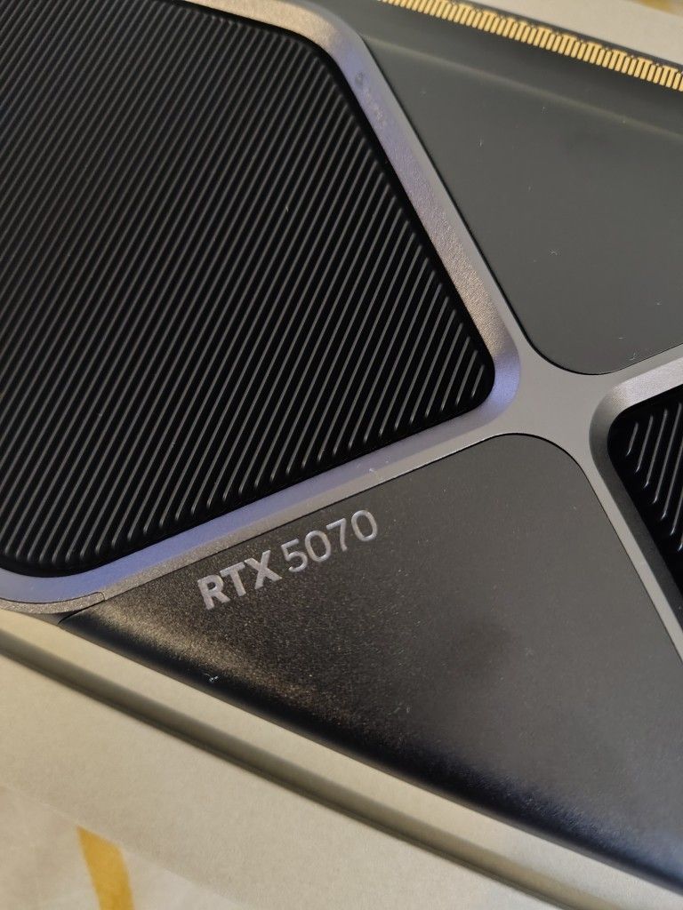 Rtx 5070 Founders Edition