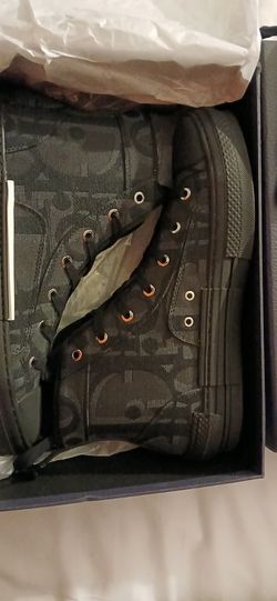Designer Sneakers B23