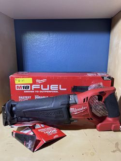 Milwaukee FUEL Sawzall Recipcrating Saw