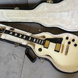 2009 Gibson Les Paul Studio Alpine White With Gold HDW / OHSC