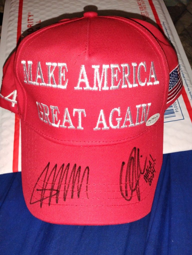 Donald Trump Charlie Kirk JSA MAGA Hat Signed Autograph President TPUSA