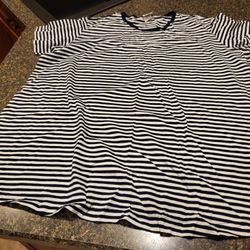 Maternity XL Take Nine black/white stripe blouse