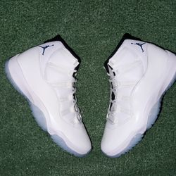 Jordan 11 “Legend Blue” Size 10.5