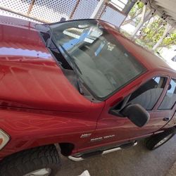 Ram 1500 big horn edition 5.7L v.8 four door,4x4