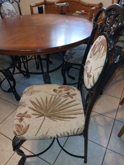 Dinette set