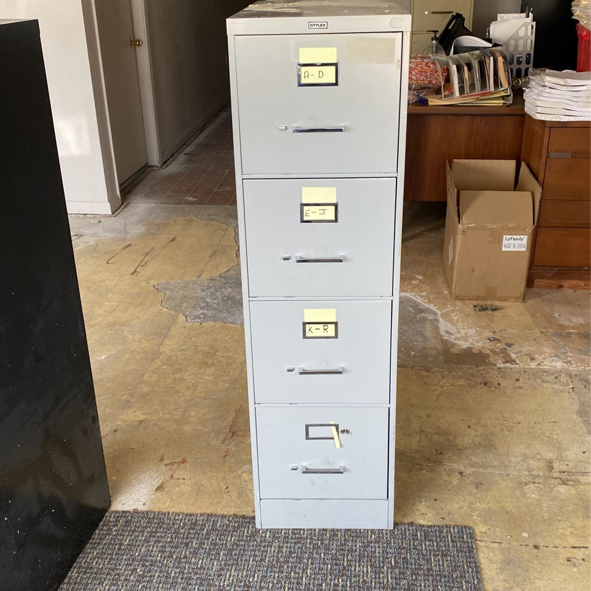 Filing Cabinets Standard Size