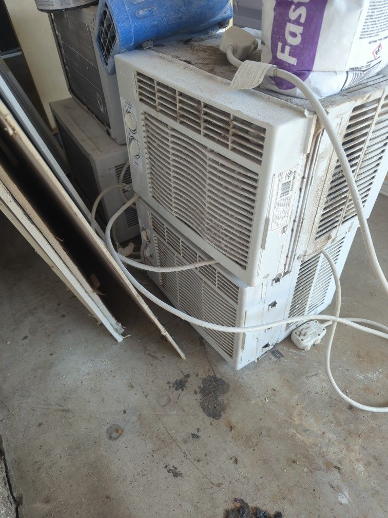 Window Air Conditioner