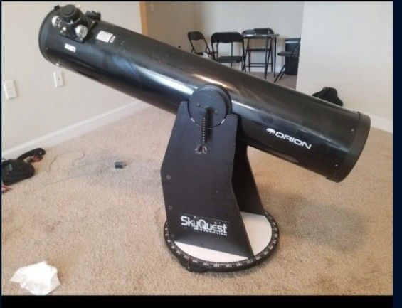 Orion XT8 Telescope w/eyepieces & more