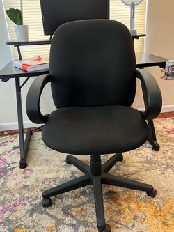 Black Fabric Office Desk Chair – Adjustable Rolling Chair