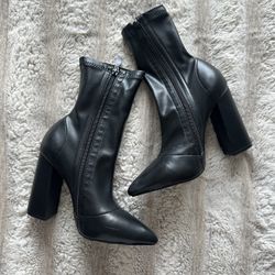 Black Boots