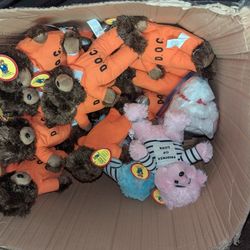 VALENTINES DAY RETAIL PLUSH  BUNDLE 