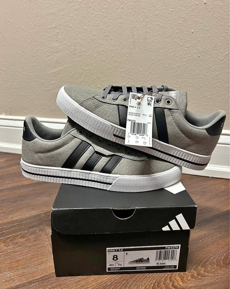 Brand new adidas size 8 mens