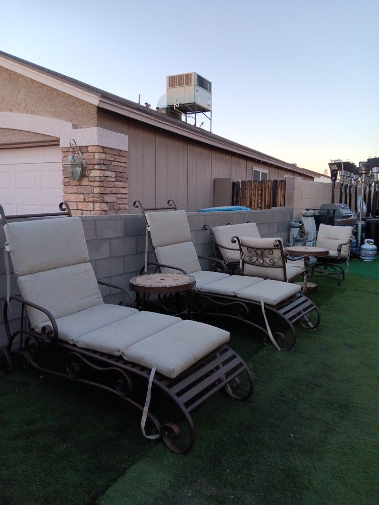 Classic Patio Furniture