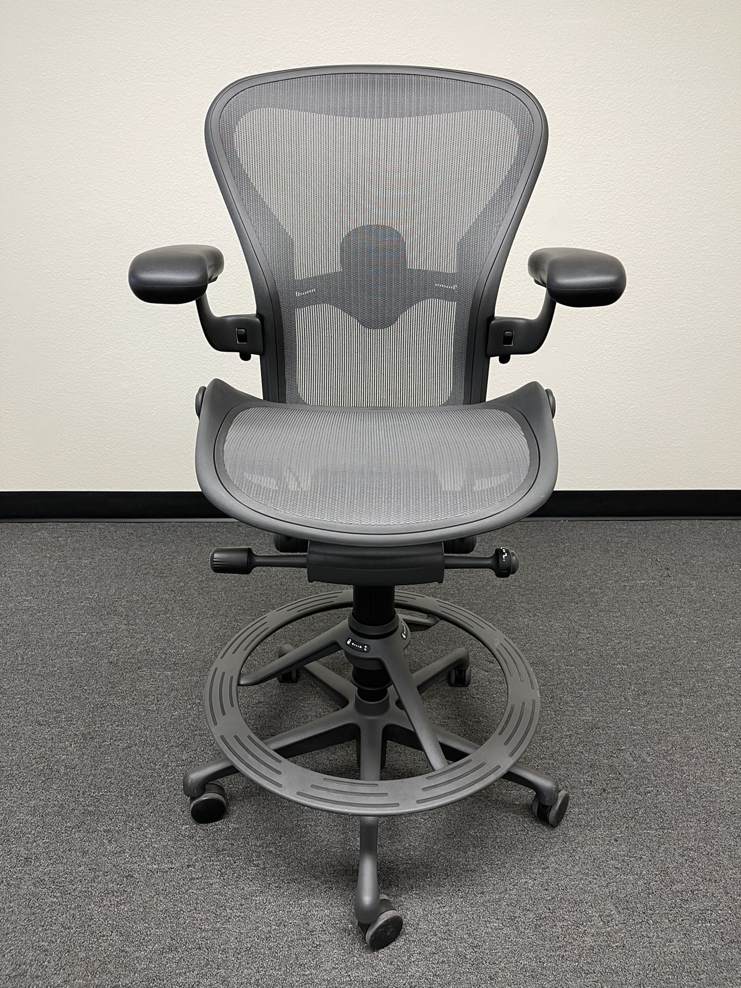 Herman Miller Remastered Aeron Drafting Stool