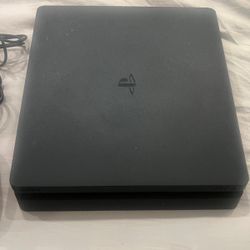 Sony PlayStation PS4 Gaming Console + Remote