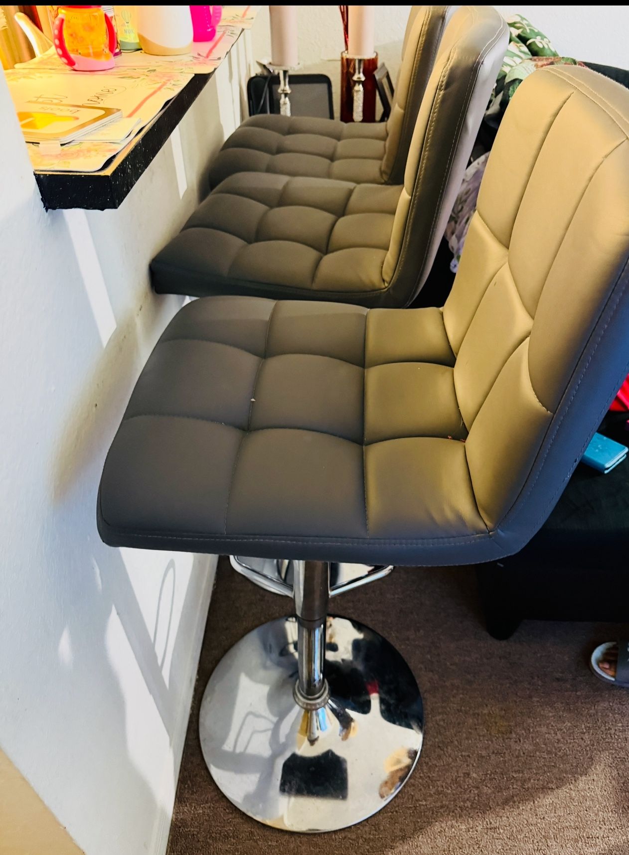 3 Bar Stools
