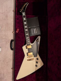 Gibson explorer