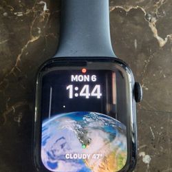 Apple Watch Series 8 New $250.00 obo 