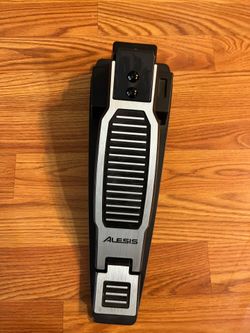 Alesis DM6 Electronic Hi-Hat Pedal Open/Closed For Electronic Drum  Kit B01
