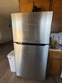 Insignia fridge