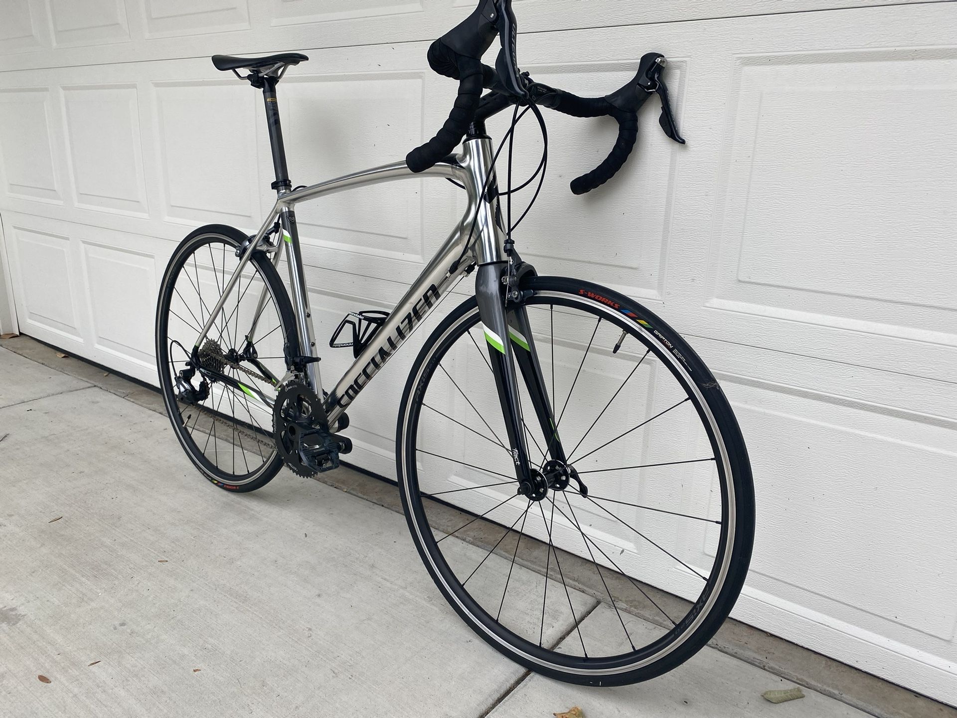 Men’s specialize road Bike