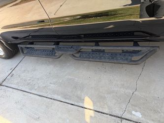 Truck Side Steps/Estribos for 2019-2026 Silverado/GMC
