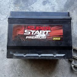 Super Start Premium Car Battery 5/25 – Like New, 590 CCA