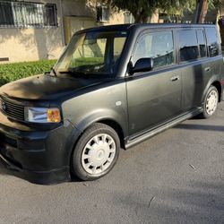2005 Scion xB