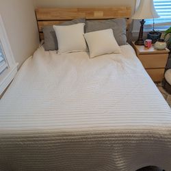 Full Size Bedframe With Mattress 
