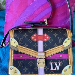 Louis Vuitton Pochette Métis Summer Trunk Crossbody Bag