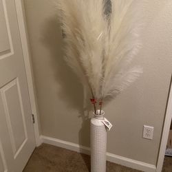 Faux Pampas grass/Vase bundle