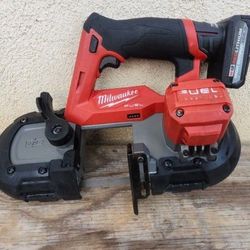 Milwaukee fuel bandsaw m12