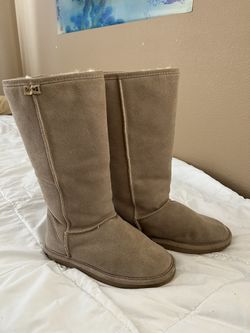 Bearpaw Boots Size 6