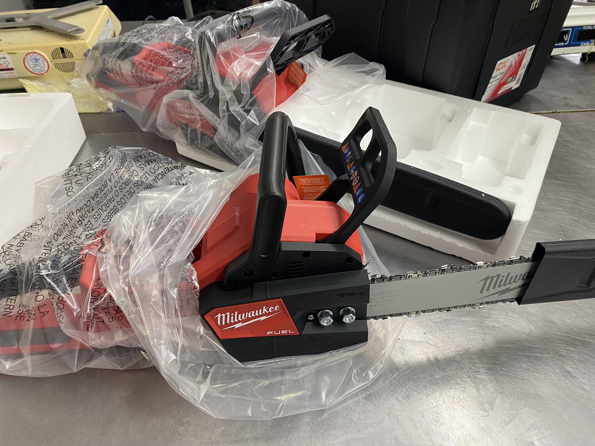 Milwaukee 16”chainsaw TOOL ONLY