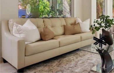 ++ Beautiful White Leather Sofa Bed ++